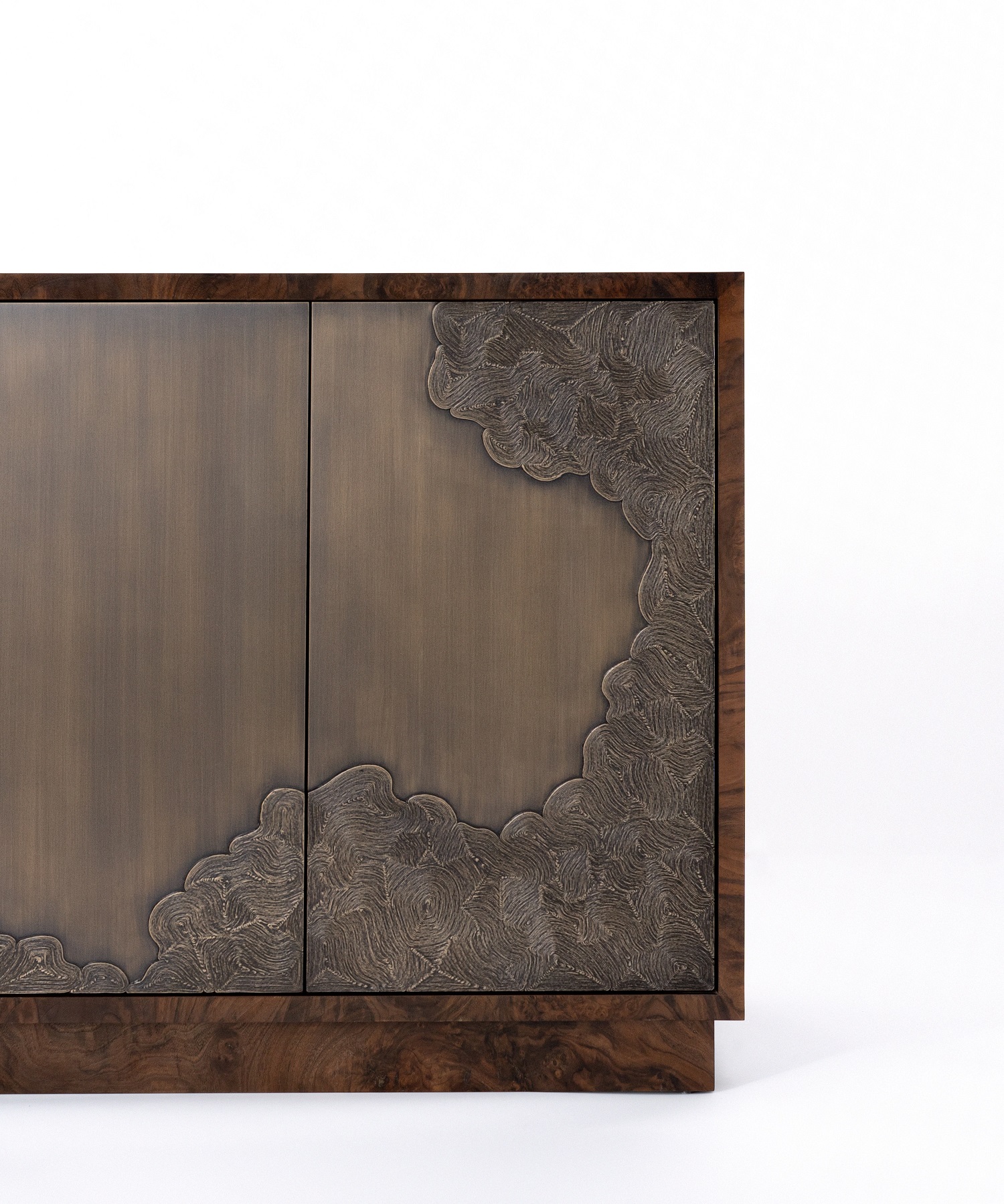 DeMuro Das - NAMI CABINET II (5 DOOR)